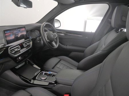 2025 BMW iX3 - photo 7