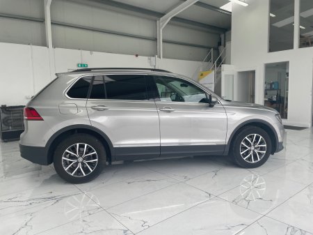 2019 Volkswagen Tiguan - photo 3