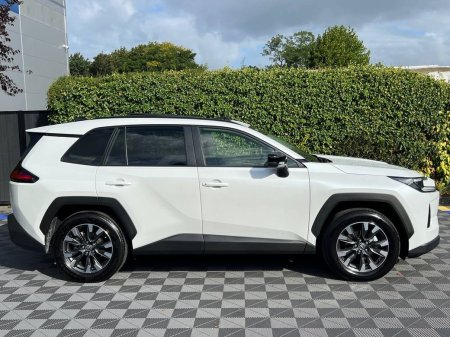2026 Toyota RAV4 - photo 3