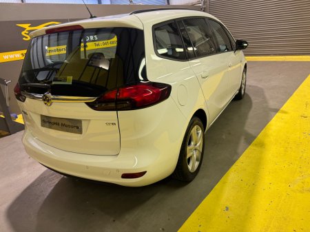 2015 Vauxhall Zafira - photo 4