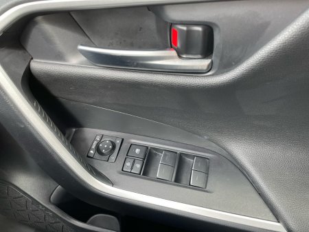 2025 Toyota RAV4 - photo 17