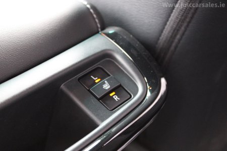 2026 Toyota Hilux - photo 32