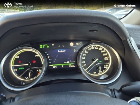 2021 Toyota Camry - photo 11