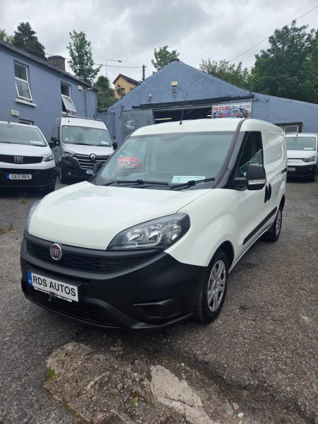 2022 Fiat Doblo - photo 3