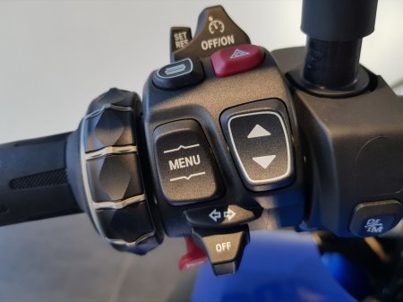 2025 BMW Other - photo 8