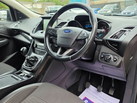 2017 Ford Kuga - photo 18