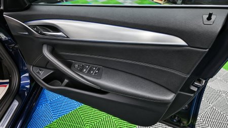 2017 BMW 5-Series - photo 22