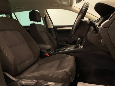 2016 Volkswagen Passat - photo 15