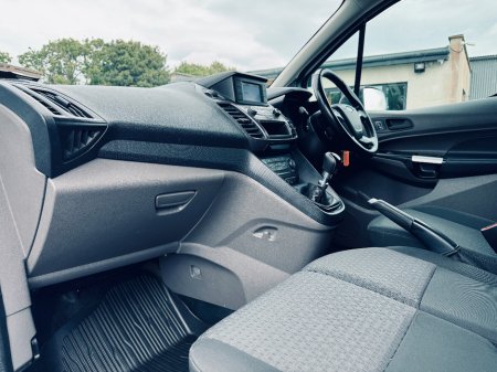 2022 Ford Transit Connect - photo 17