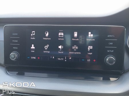 2022 Skoda Octavia - photo 17