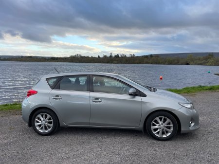 2013 Toyota Auris - photo 3