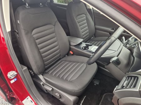 2018 Ford Mondeo - photo 5