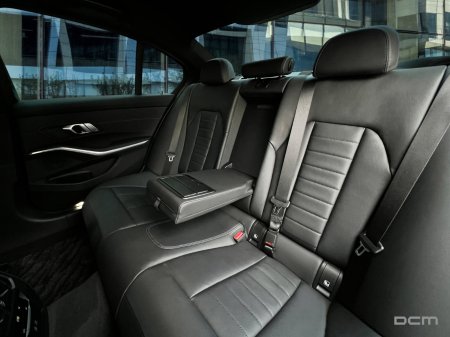 2021 BMW 3-Series - photo 26