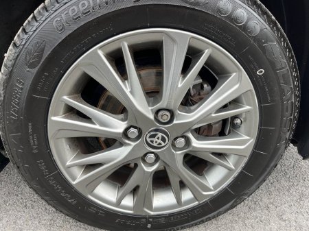 2020 Toyota Yaris - photo 16