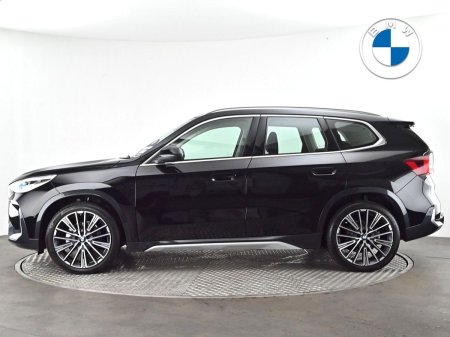 2026 BMW iX1 - photo 3