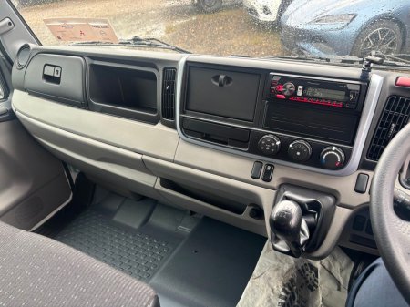 2026 Mitsubishi Canter - photo 7