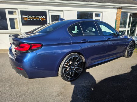 2022 BMW 5-Series - photo 7