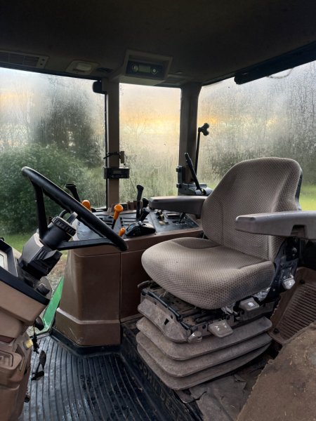 2002 John Deere 7710 - photo 17