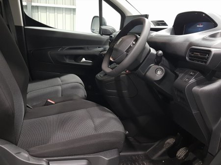 2026 Peugeot Partner - photo 11