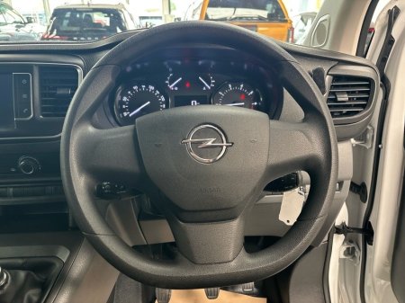2022 Opel Vivaro - photo 9