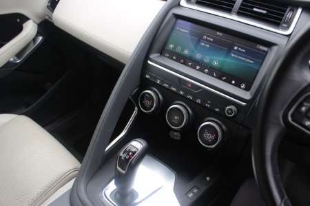 2020 Jaguar E-Pace - photo 28
