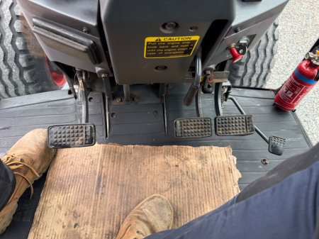 2003 Kubota M5700 - photo 16