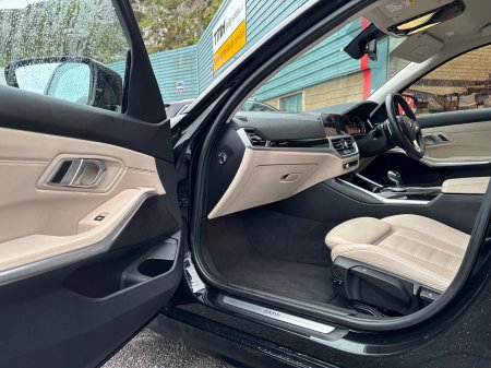 2019 BMW 3-Series - photo 12