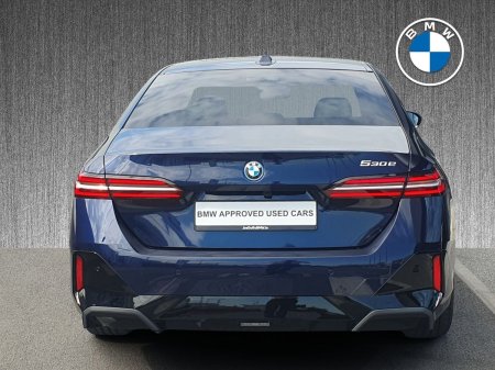 2026 BMW 5-Series - photo 15