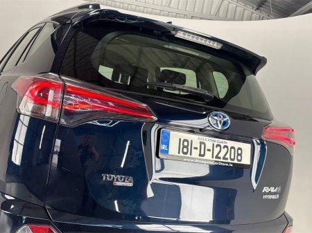 2018 Toyota RAV4 - photo 12
