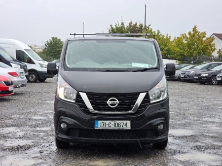 2017 Nissan NV300 - photo 2