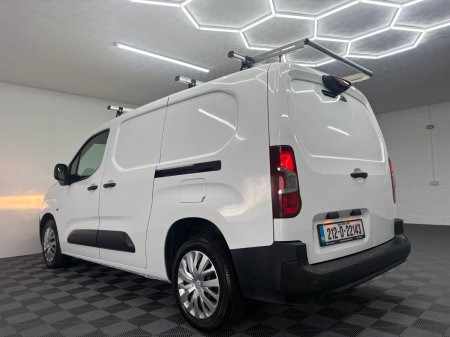 2021 Peugeot Partner - photo 18
