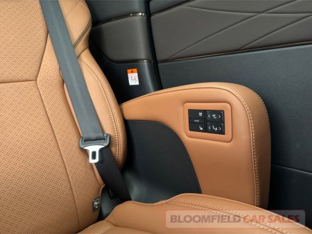 2025 Toyota Alphard - photo 37