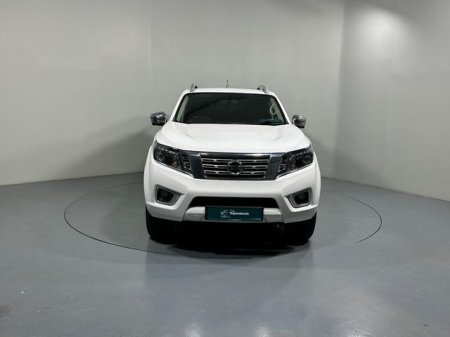 2020 Nissan Navara - photo 2