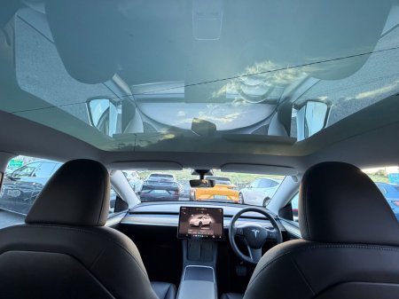 2023 Tesla Model Y - photo 2