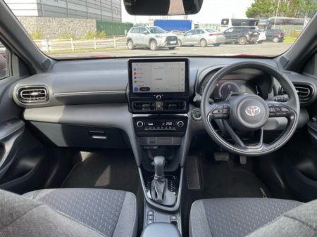 2026 Toyota Yaris Cross - photo 8