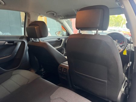 2014 Volkswagen Passat - photo 16