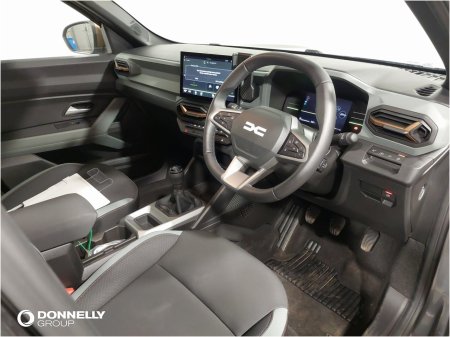 2025 Dacia Duster - photo 8
