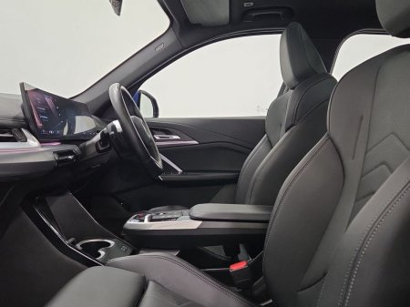 2024 BMW iX1 - photo 7