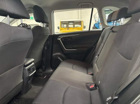 2019 Toyota RAV4 - photo 7