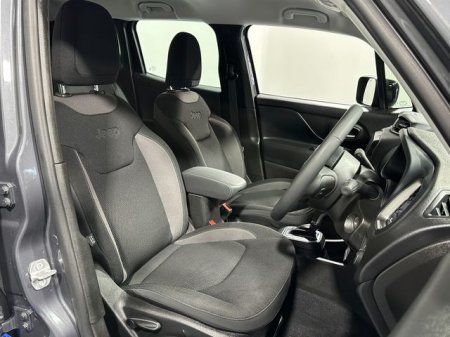 2024 Jeep Renegade - photo 11