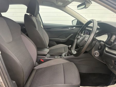 2023 Skoda Octavia - photo 8
