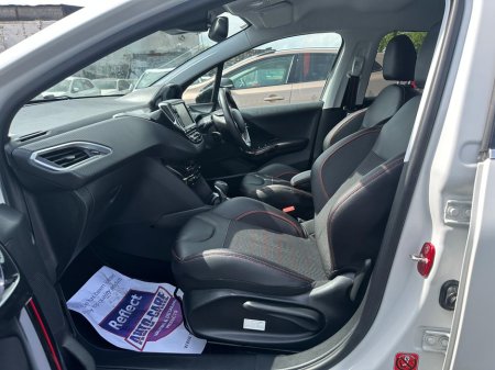 2017 Peugeot 208 - photo 14