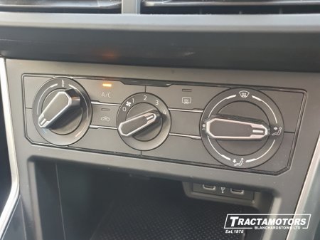 2024 Volkswagen Polo - photo 17