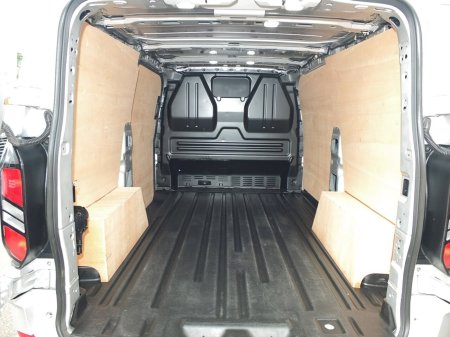 2024 Ford Transit Custom - photo 2