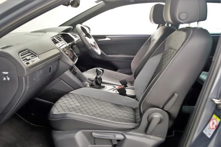2023 Volkswagen Tiguan - photo 15