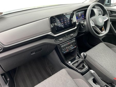 2026 Volkswagen T-Cross - photo 2