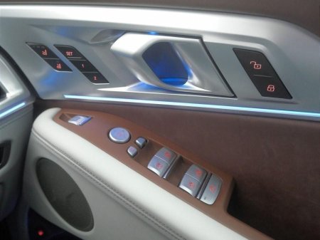 2024 BMW XM - photo 21