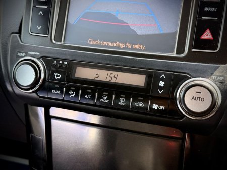 2016 Toyota Land Cruiser - photo 23
