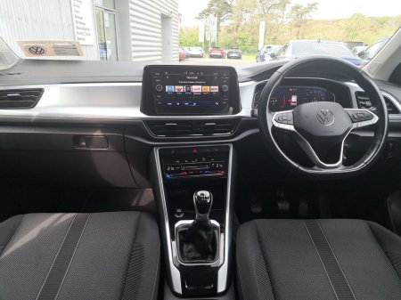 2023 Volkswagen T-Roc - photo 8