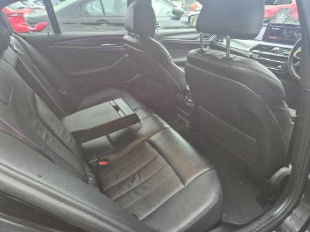 2021 BMW 5-Series - photo 12